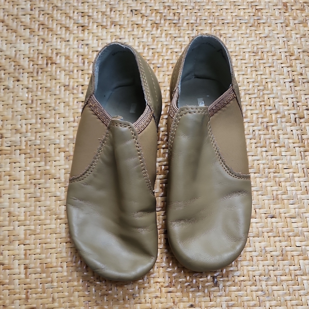 Kids' Slip-On Dress Shoes in Olive